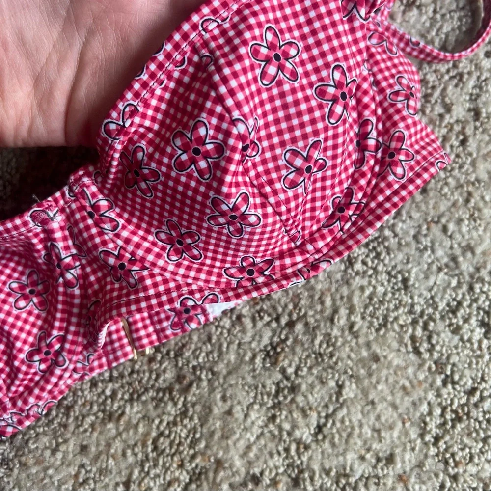 Frankie’s Bikinis for PINK Buttercup Bikini Top Ladybug Lane Red Gingham Sz S